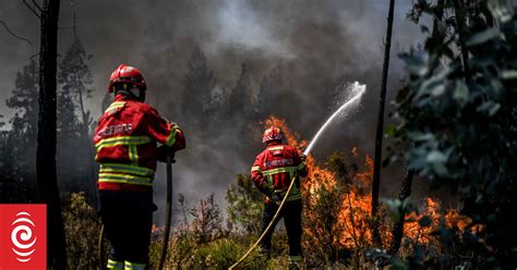 feuer algarve|More than 1,000 evacuated in southern Portugal as。